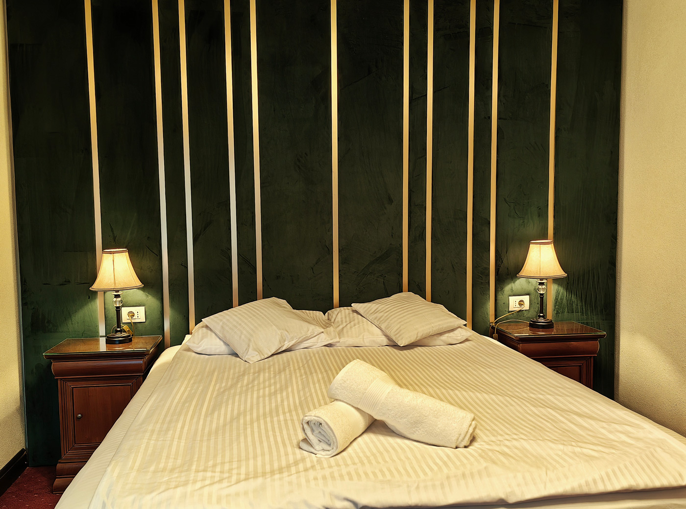 Pachet de Paste 2026 - imagine 2